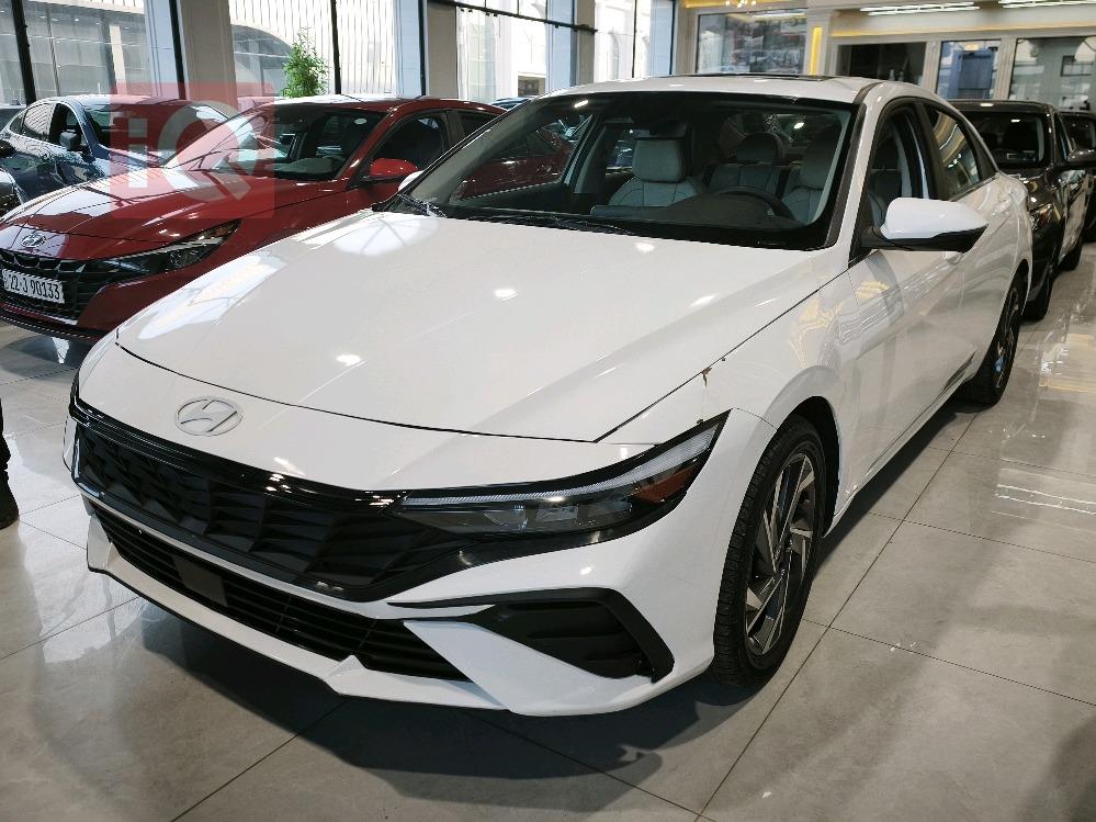 هیۆندای ئەلەنترا